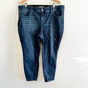Torrid Premium Dark Wash Bombshell Skinny Jeans Sz 20 Extra Short